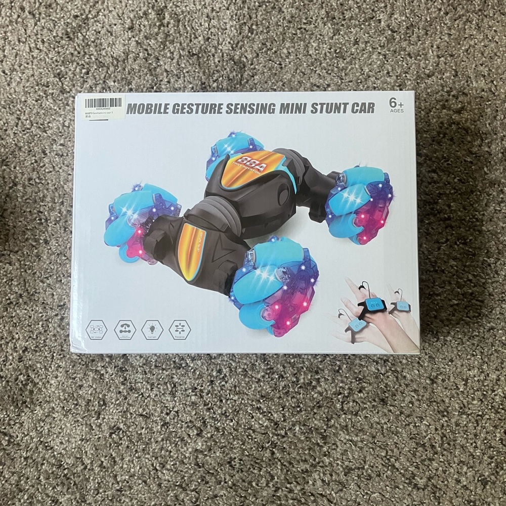 Mobile Gesture Sensing Mini Stunt Car - Black and Blue